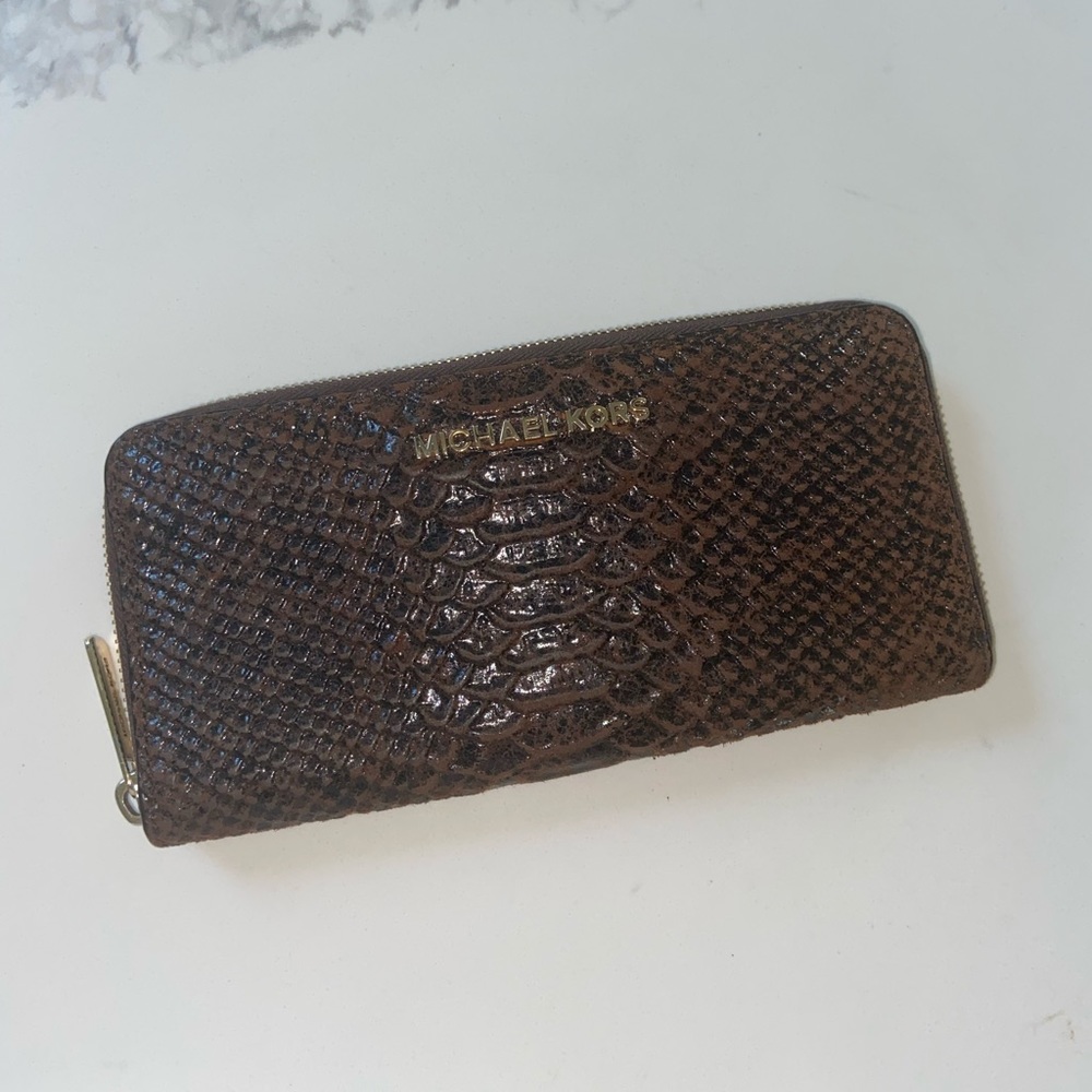 Michael Kors wallet